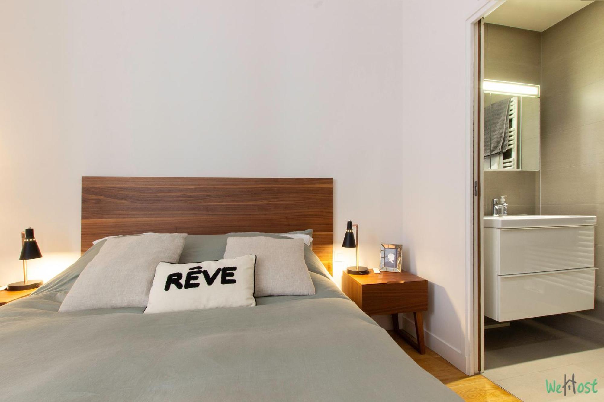 Appartement Faubourg Montmartre - Ci - Joli Parisien Pour 2 Personnes 9eme *